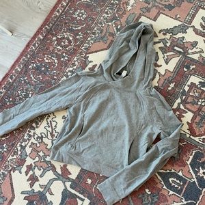 Cropped Grey Sweatshirt